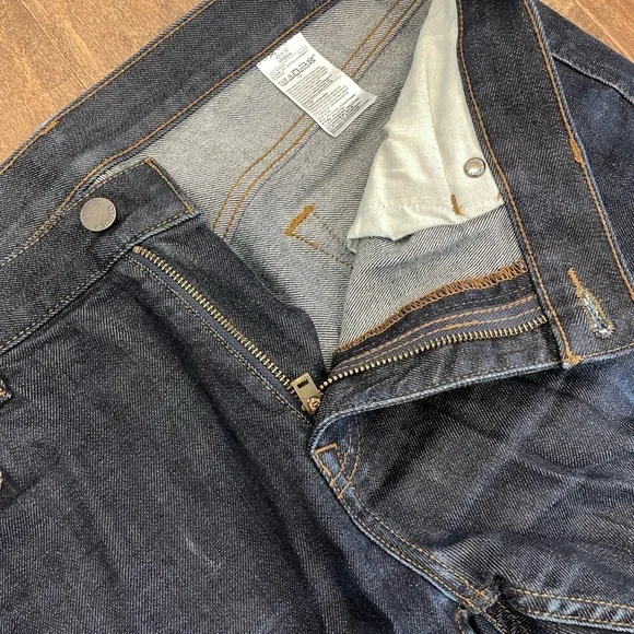 Banana Republic Men’s slim jeans - Picture 6 of 8